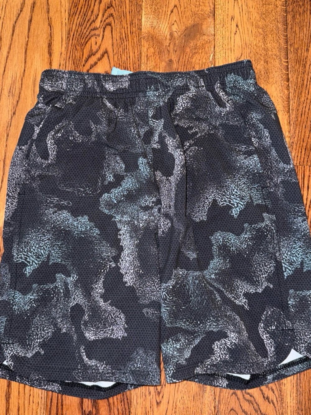 all in motion Black & Teal Camouflage Athletic Shorts